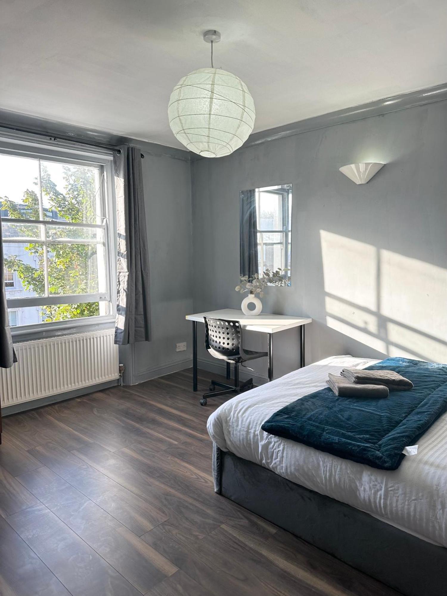 Luxury Room In A 4 Bedroom Flat! 4 Minutes Walk To Kingscross, St Pancras Londres Exterior foto